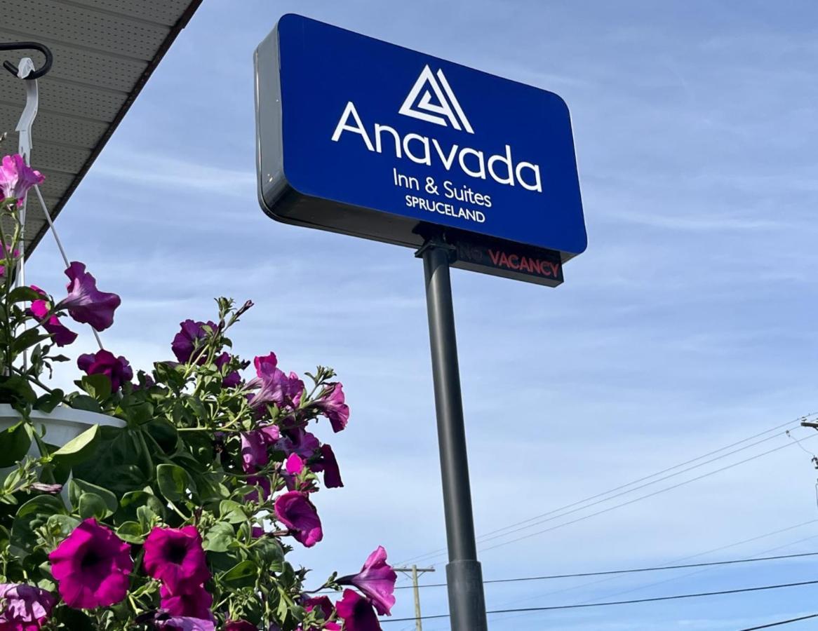 Anavada Inn & Suites - Принс-Джордж Экстерьер фото